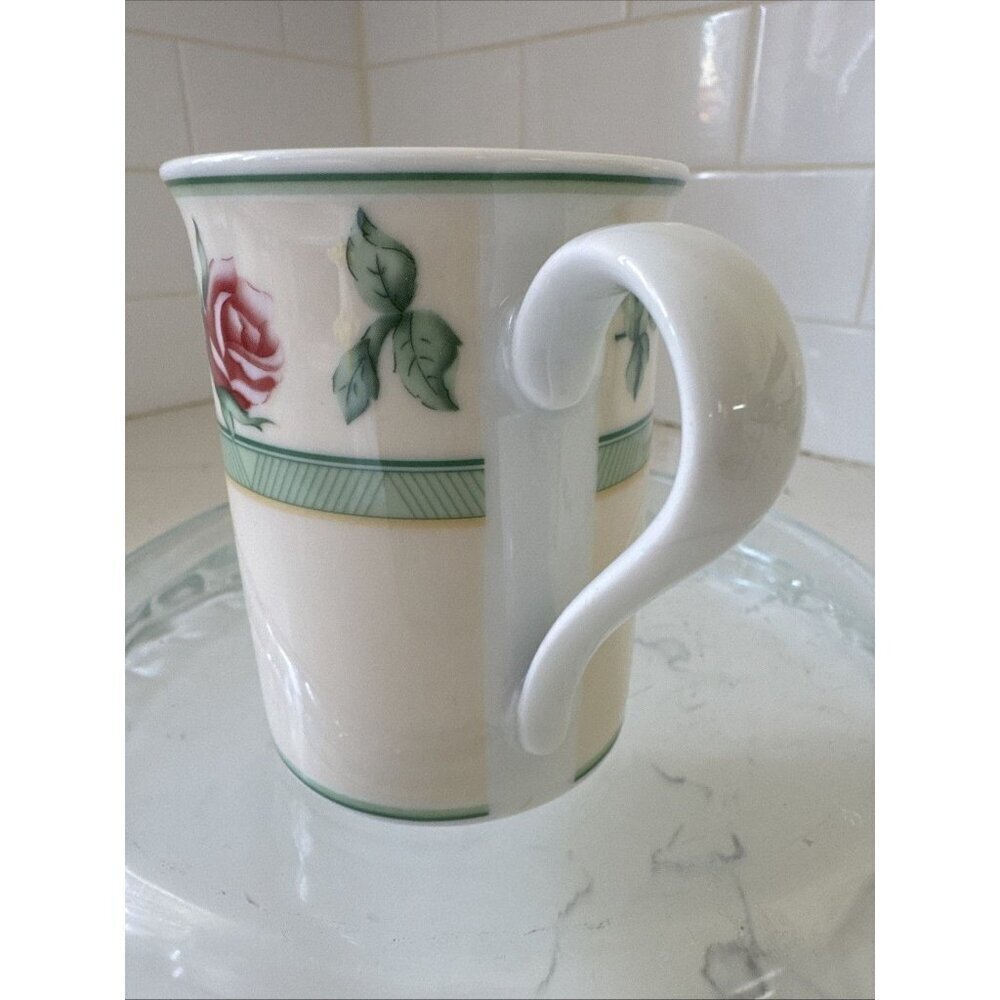 Wedgewood English Cottage Rose Coffee Mug - Picture 6 of 11